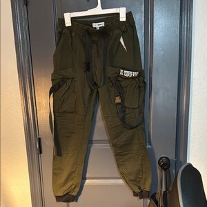 Fashion Nova Green Cargo Pants Relaxed Fit
